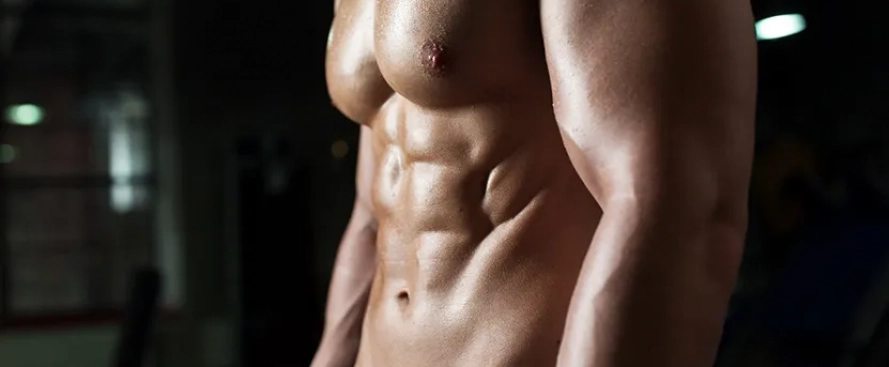 close-up-of-male-body-or-bare-torso-in-gym-pc2c892-JDmupt.webp