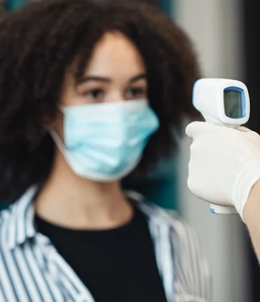 Uso de máscara pode interferir no resultado da cirurgia plástica no nariz e no queixo?