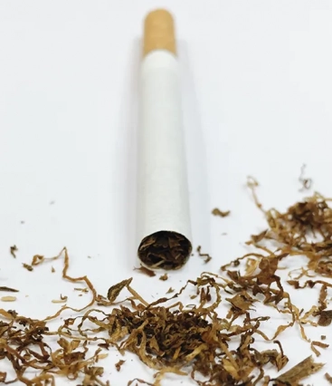 Risco de problemas na cirurgia plástica é maior para fumantes