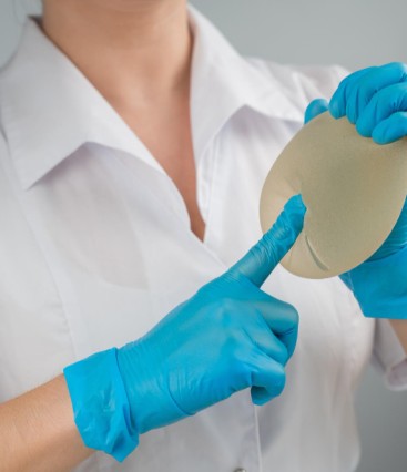 O processo de escolha do tamanho ideal da prótese de silicone: o que você precisa saber