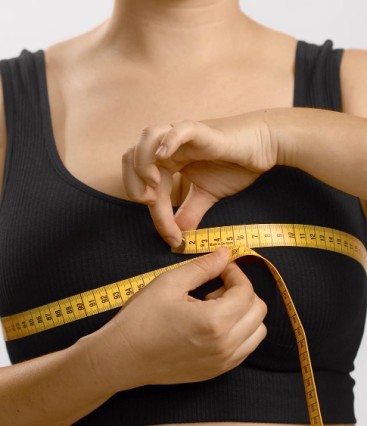 Mamoplastia Redutora: Como a cirurgia pode aliviar dores e melhorar sua qualidade de vida